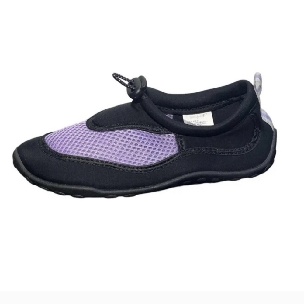 NWT West Loop girls purple black water shoes sz 4/5